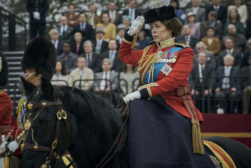 The Crown, Reina Isabel II (OLIVIA COLMAN)