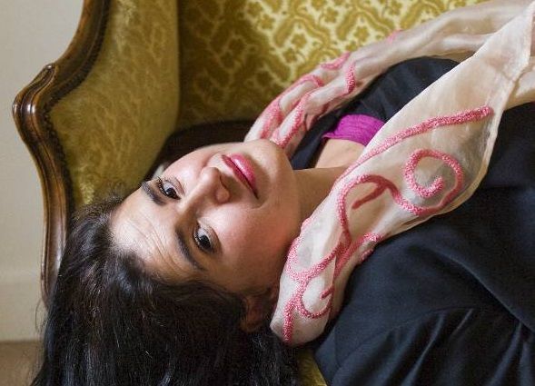 ‘Amor, curiosidad, prozac y dudas’ vuelve con una serie