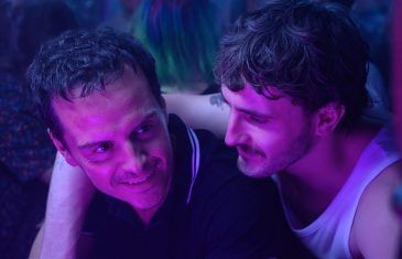 Imagen de Paul Mescal y Andre Scott en una discoteca para la película Desconocidos.